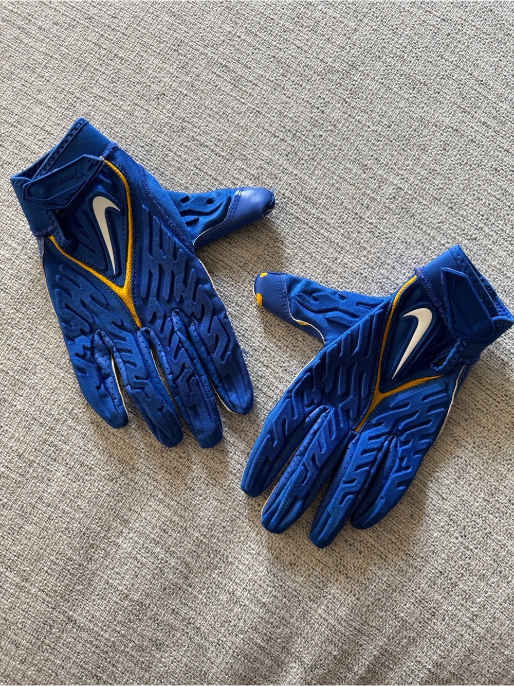 🏈 Nike Superbad 6.0 “Hail to Pitt” Football Gloves – Authentic Player-Worn, XL